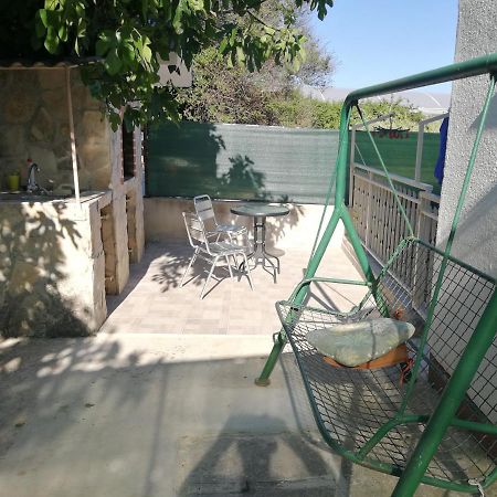 Apartment Luka โตรกีร์ ภายนอก รูปภาพ