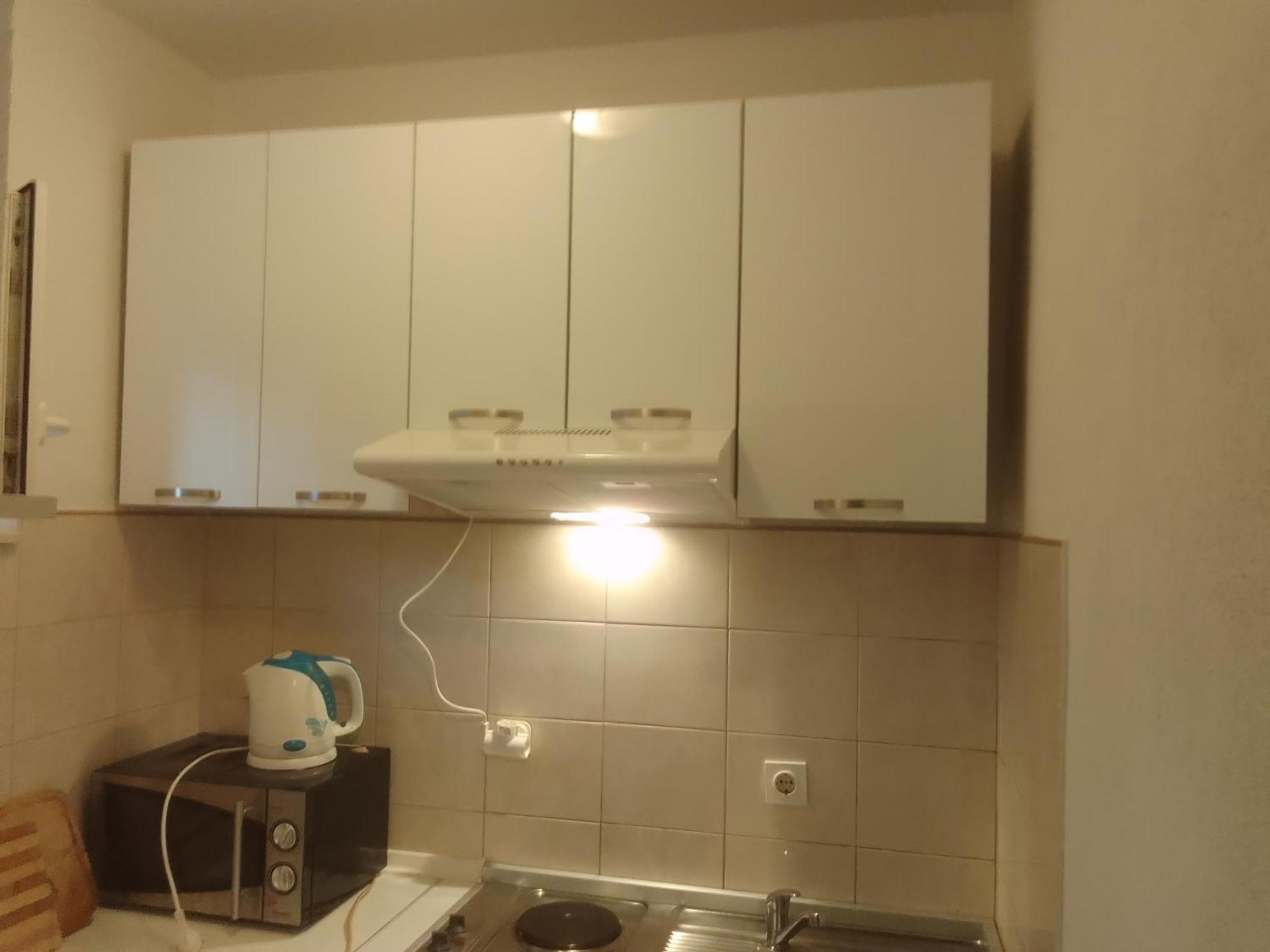 Apartment Luka โตรกีร์ ภายนอก รูปภาพ
