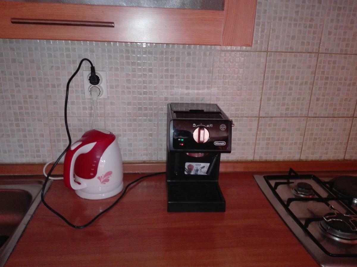 Apartment Luka โตรกีร์ ภายนอก รูปภาพ